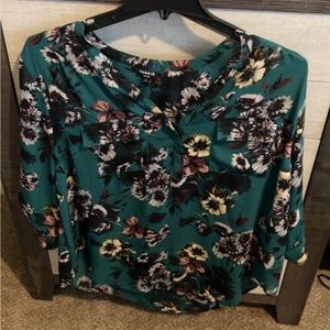 Cute flower half sleeve.